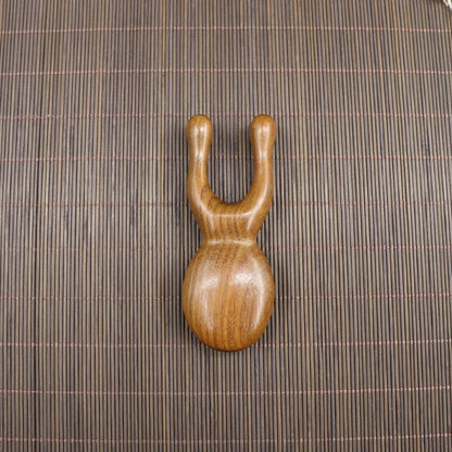 Golden Sandalwood Scalp Massager with Five Teeth